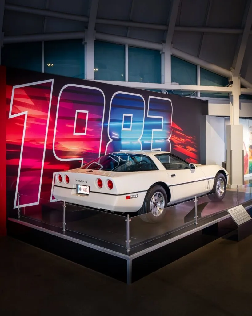 corvette-c4-1983-drapeau-americain.jpg